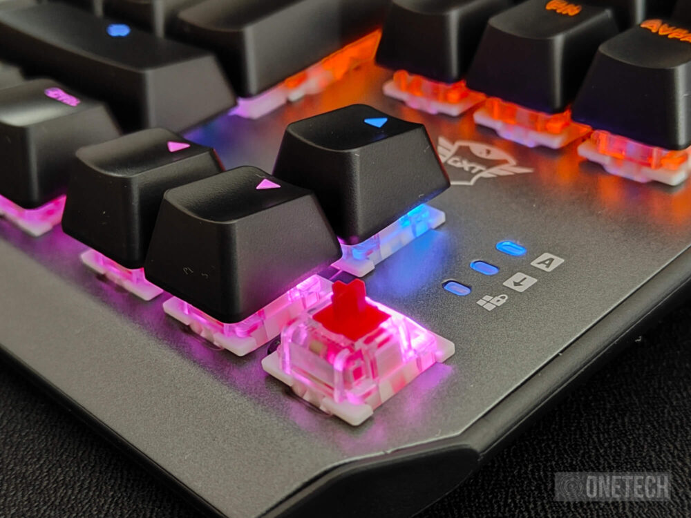 Trust GXT 834 Callaz: un teclado mecanico TKL asequible - Analisis 10 Trust GXT 834 Callaz