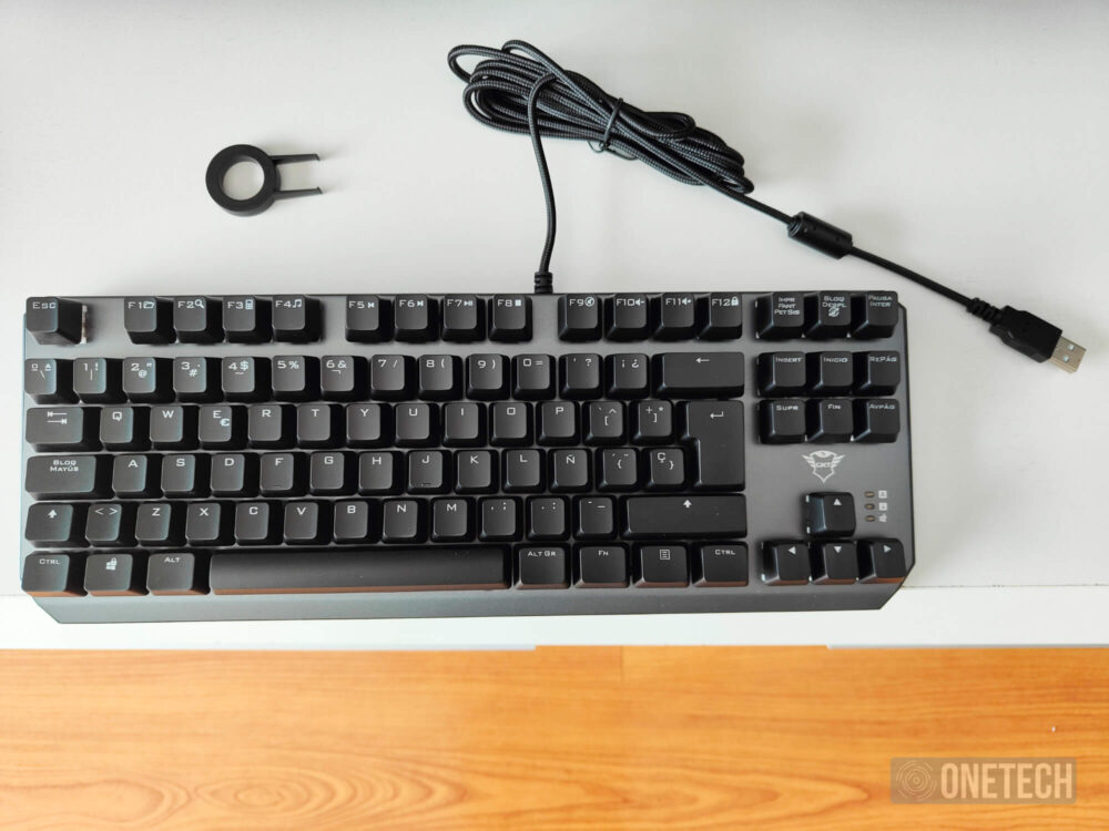 Trust GXT 834 Callaz: un teclado mecanico TKL asequible - Analisis 4 Trust GXT 834 Callaz